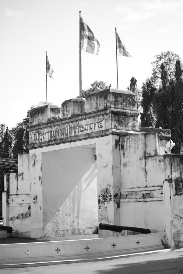 Bankaikow Hostel กาญจนบุรี ภายนอก รูปภาพ